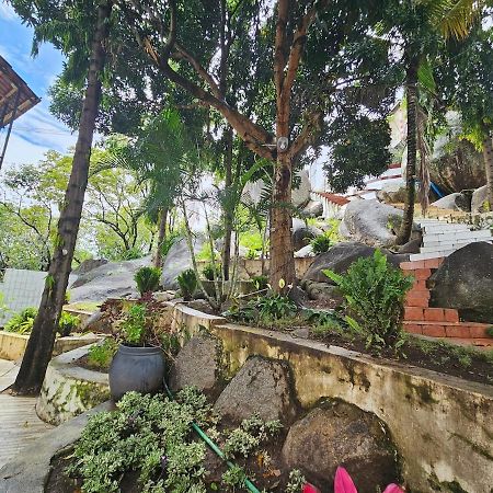 Cozy Home on Rocks موانزا المظهر الخارجي الصورة