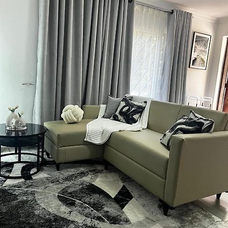 Cozy Home on Rocks موانزا المظهر الخارجي الصورة