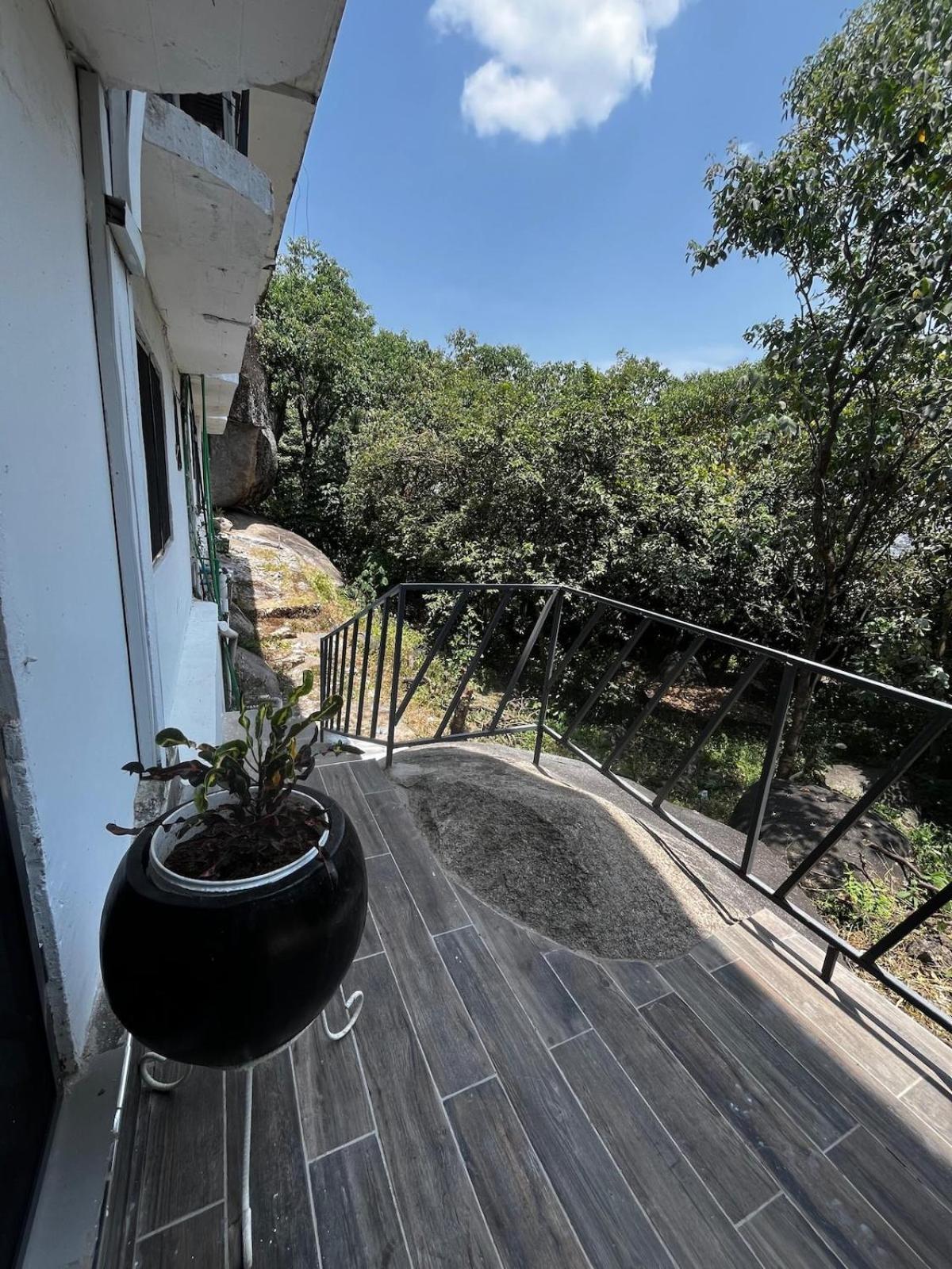 Cozy Home on Rocks موانزا المظهر الخارجي الصورة